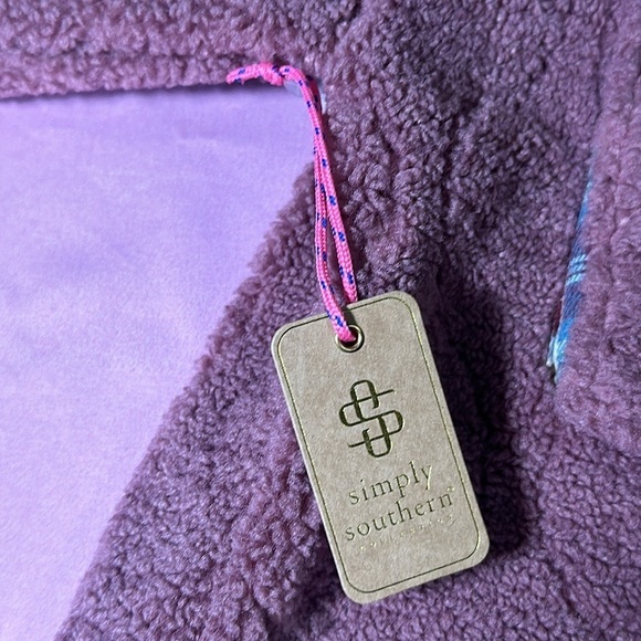 Simply Southern Sherpa Quilted And Plaid Rose Jacket Shacket size Large NEW - Picture 10 of 16